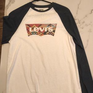 Levi’s Long Sleeve